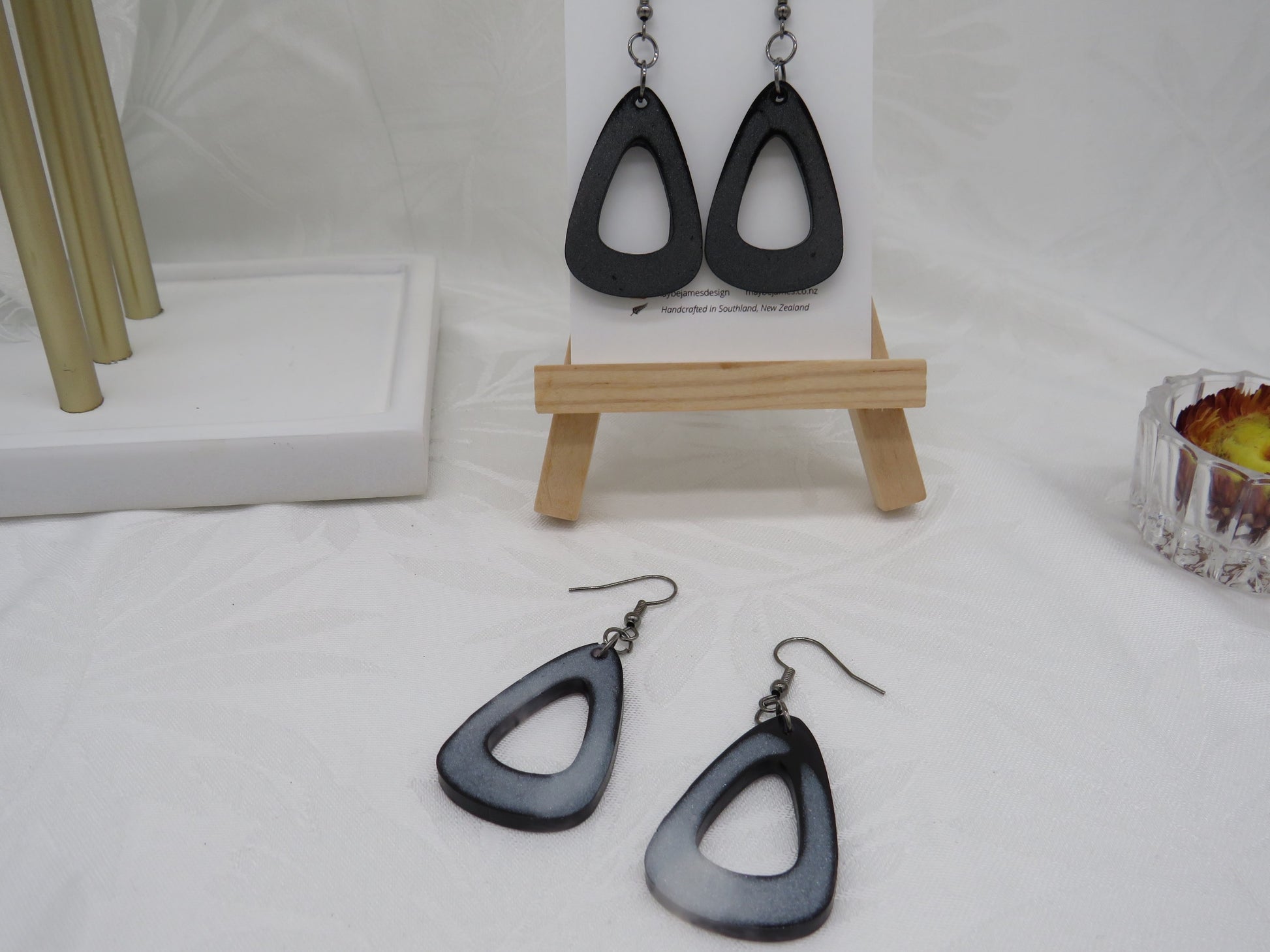 The 'Blake' Black & White Dangle Collection image 6