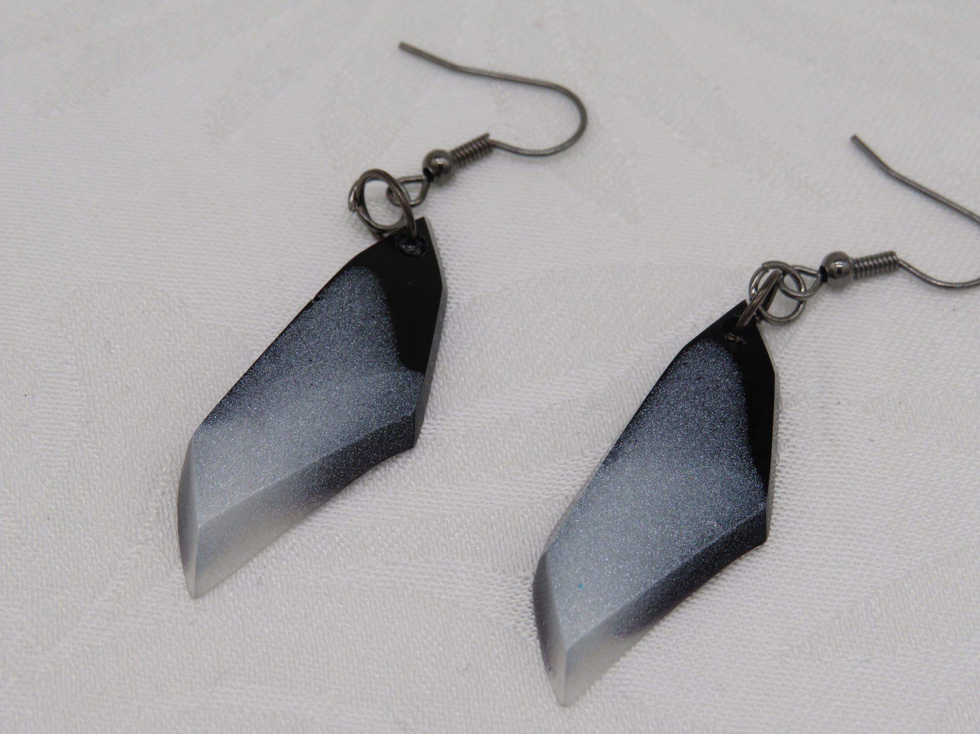 The 'Blake' Black & White Dangle Collection image 3