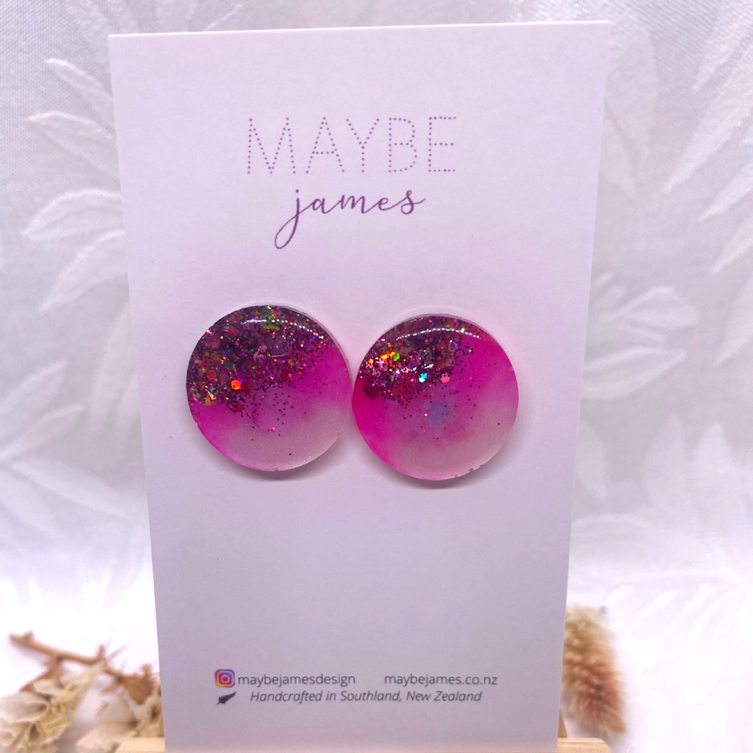 Barbie Girl 20mm Studs  image 0