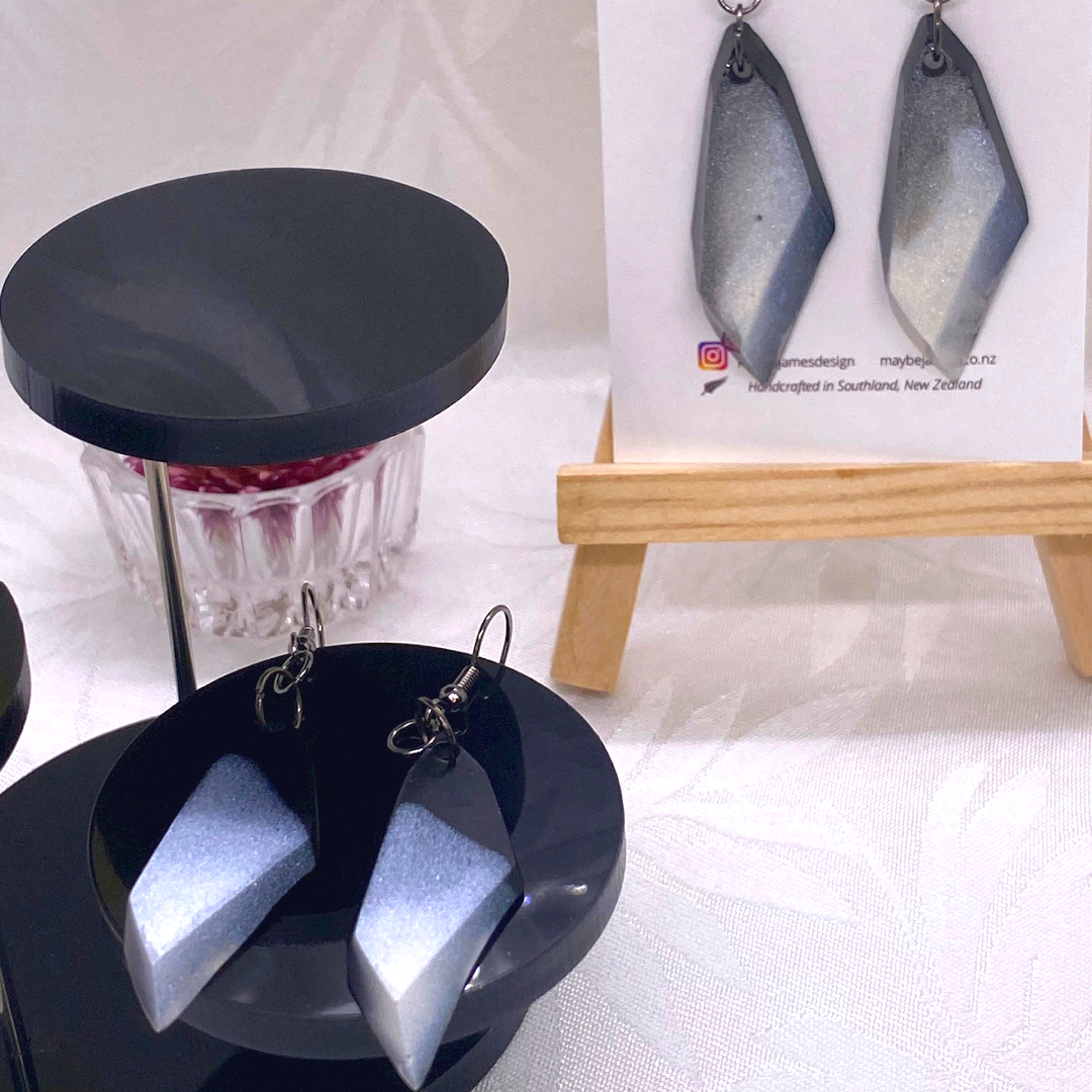 The 'Blake' Black & White Dangle Collection image 0