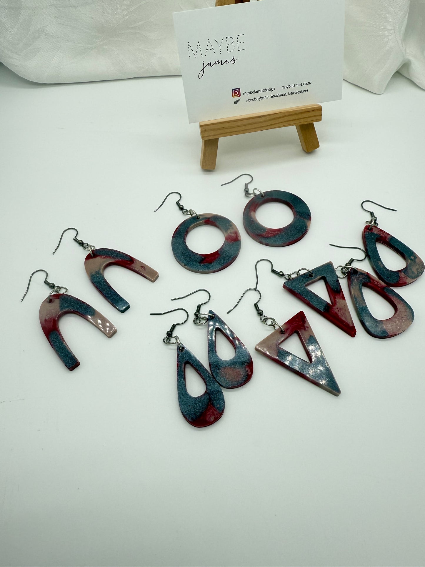 Silver Red and Cream 4cm Dangles