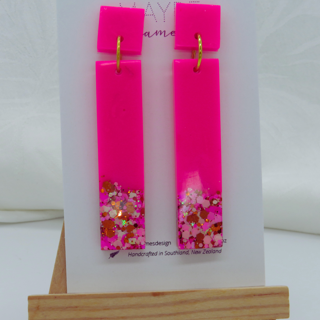 You Wee Beauty - 4cm & 5cm Dangles image 0
