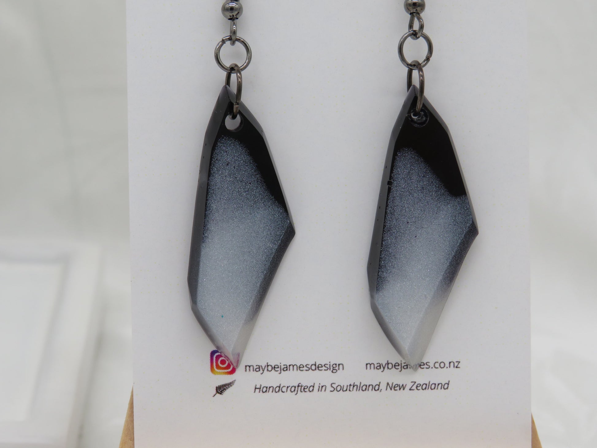 The 'Blake' Black & White Dangle Collection image 2